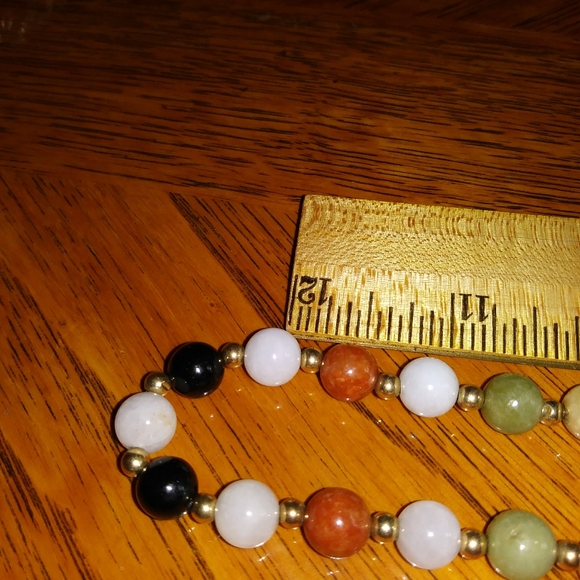 14 kt. Multi color jade necklace - Picture 4 of 8